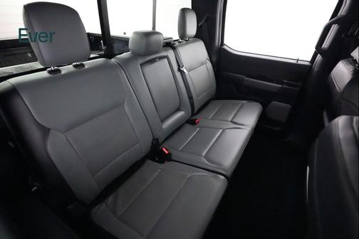 2022 Ford F-150 Lightning LARIAT