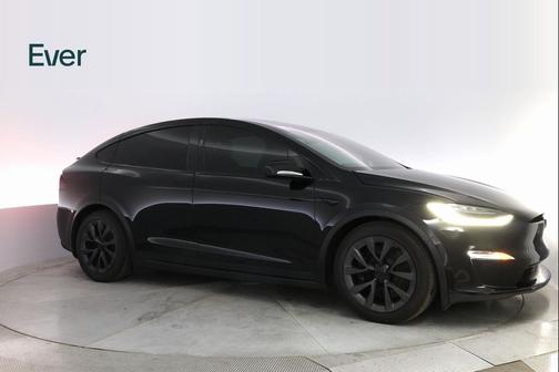 2022 Tesla Model X Dual Motor All-Wheel Drive