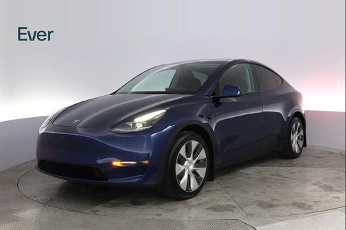 Deep Blue Metallic 2023 Tesla Model Y Long Range Dual Motor All-Wheel Drive