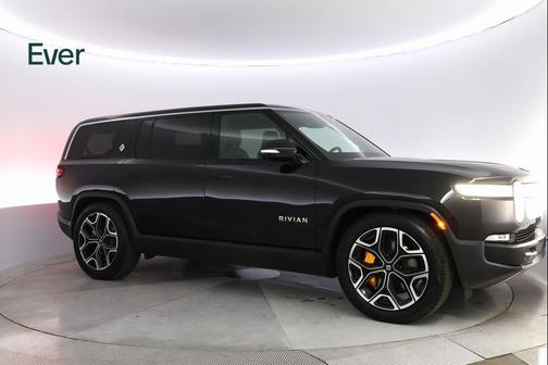 2024 Rivian R1S Adventure Quad Motor Large Pack