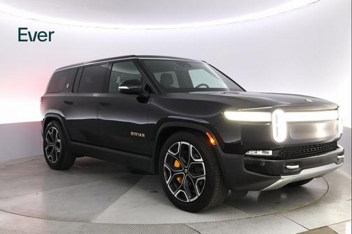 2024 Rivian R1S Adventure Quad Motor Large Pack