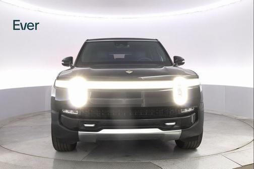 2024 Rivian R1S Adventure Quad Motor Large Pack