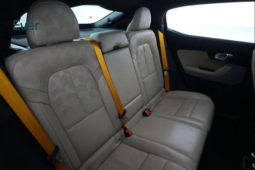 Midnight 2022 Polestar 2 Long Range Dual Motor