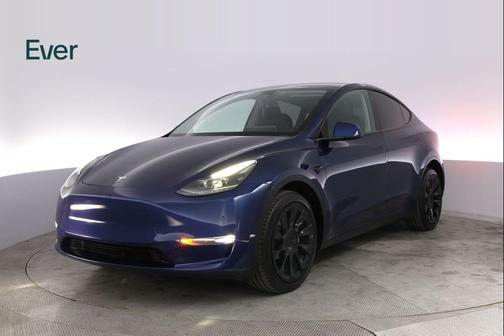 Deep Blue Metallic 2023 Tesla Model Y Long Range Dual Motor All-Wheel Drive