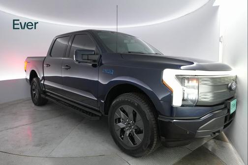 2024 Ford F-150 Lightning LARIAT
