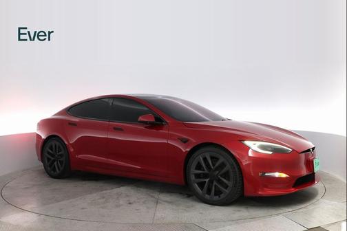 2022 Tesla Model S Base