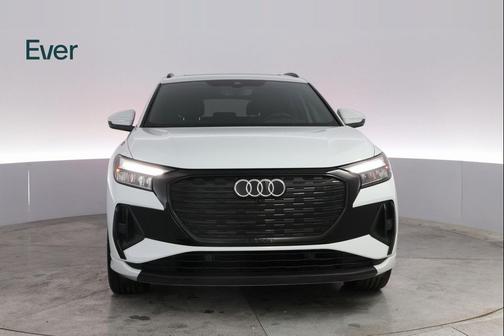 2024 Audi Q4 e-tron Premium 55 quattro