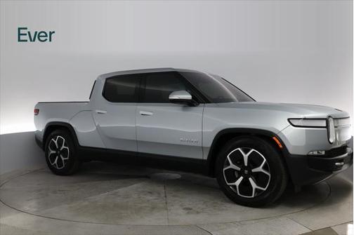 2024 Rivian R1T Adventure