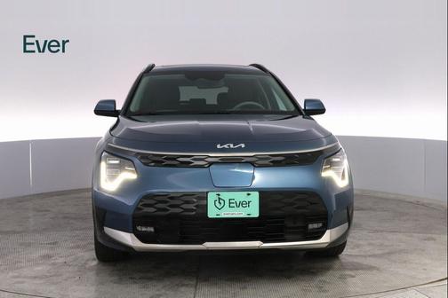 2024 Kia Niro EV Wave