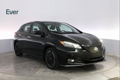 2024 Nissan Leaf SV PLUS