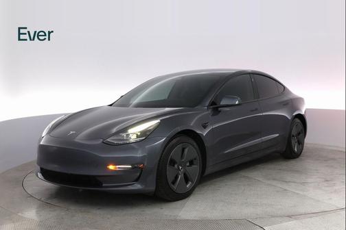 2022 Tesla Model 3 Long Range