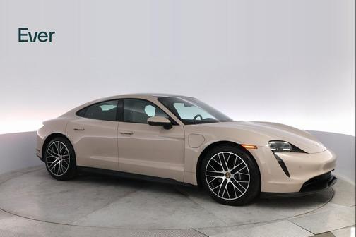 2022 Porsche Taycan Base
