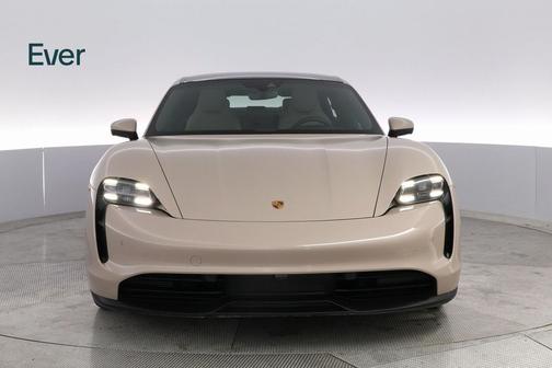 2022 Porsche Taycan Base