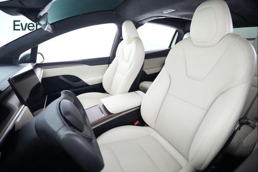 Gray 2023 Tesla Model X Standard Range
