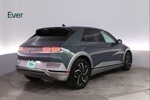 Digital Teal 2024 Hyundai IONIQ 5 Limited