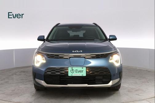 2023 Kia Niro EV Wind