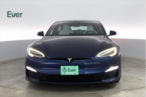 2022 Tesla Model S Base