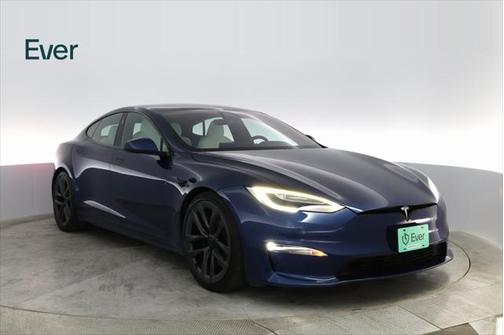 2022 Tesla Model S Base