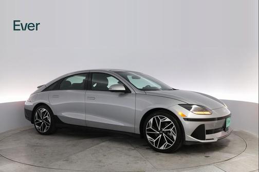2023 Hyundai IONIQ 6 Limited