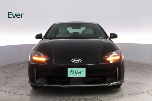 2024 Hyundai IONIQ 6 Limited