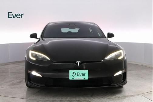 2022 Tesla Model S Base