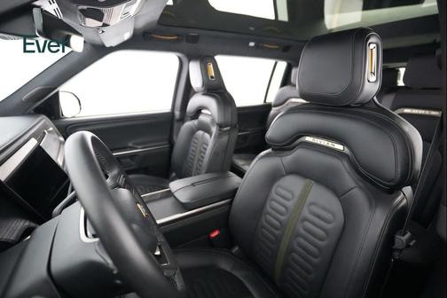 2024 Rivian R1S Adventure Dual Motor Max Pack