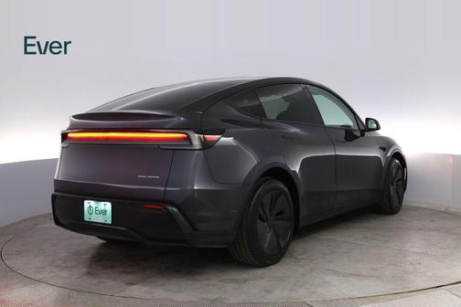 2026 Tesla Model Y Premium All-Wheel Drive