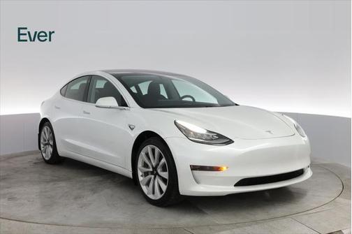 2020 Tesla Model 3 Standard Range