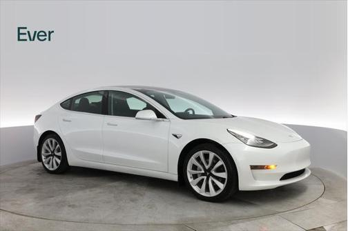 2020 Tesla Model 3 Standard Range