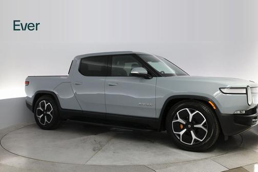 2022 Rivian R1T Adventure