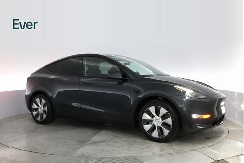 2024 Tesla Model Y Long Range Dual Motor All-Wheel Drive