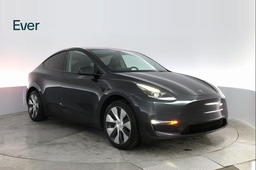 2024 Tesla Model Y Long Range Dual Motor All-Wheel Drive