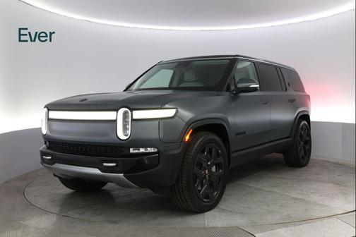 2024 Rivian R1S Adventure Dual Motor Perf Max Pack
