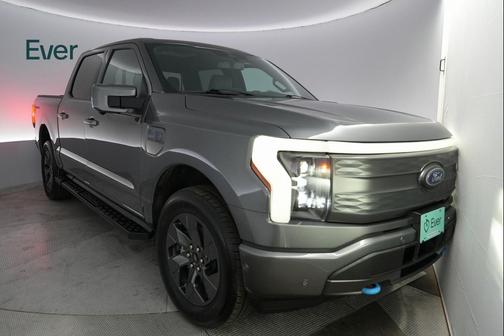 2023 Ford F-150 Lightning LARIAT