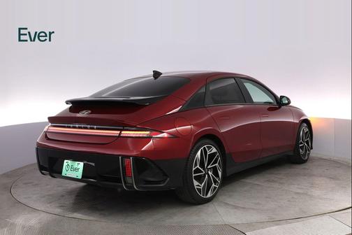 2024 Hyundai IONIQ 6 SEL