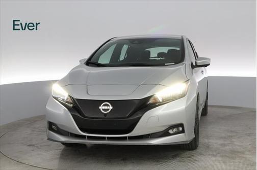 2024 Nissan Leaf SV PLUS