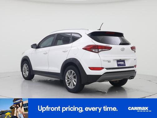 White 2016 Hyundai TUCSON Sport