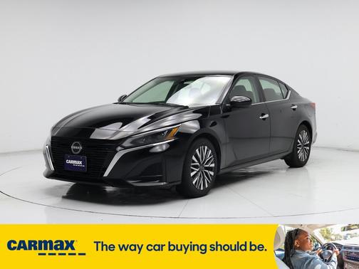2023 Nissan Altima SV