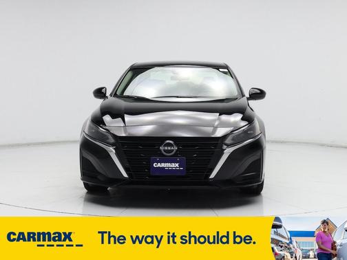 2023 Nissan Altima SV