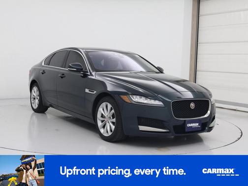 2017 Jaguar XF Premium