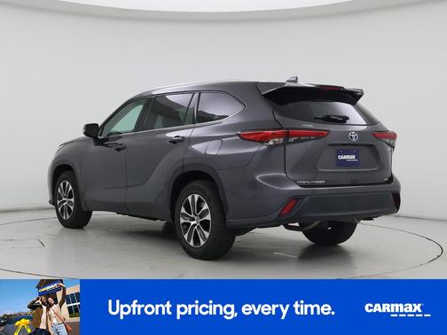 2022 Toyota Highlander Hybrid XLE
