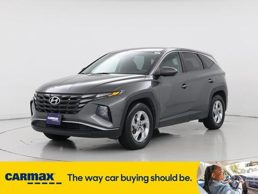 2022 Hyundai TUCSON SE