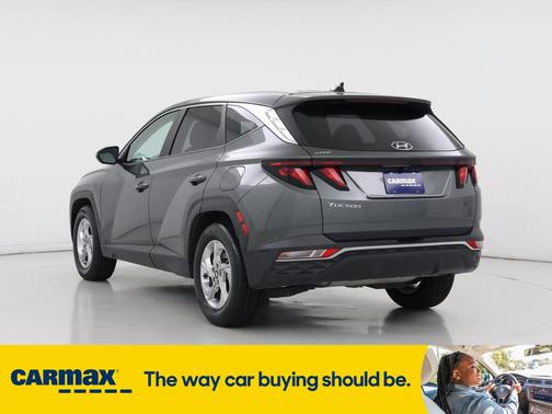 2022 Hyundai TUCSON SE