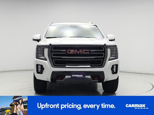 White 2023 GMC Yukon AT4