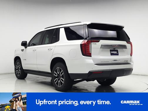 White 2023 GMC Yukon AT4