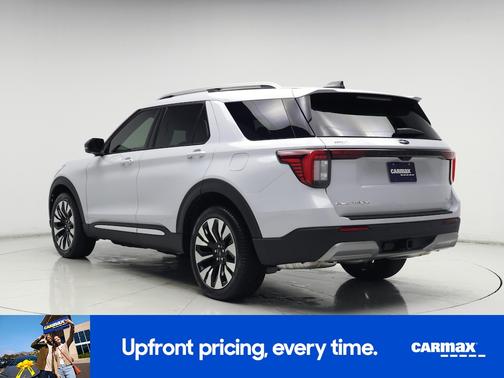 White 2025 Ford Explorer Platinum