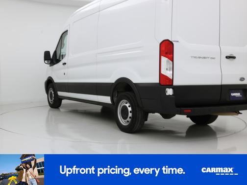 2022 Ford Transit-250 