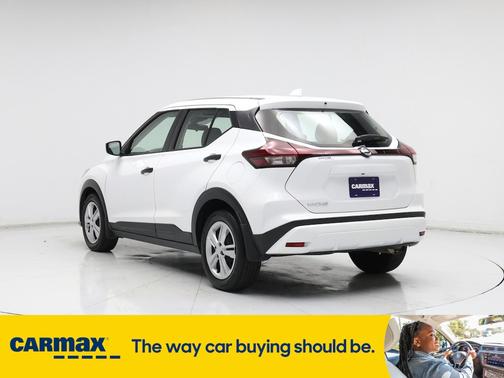 2021 Nissan Kicks S