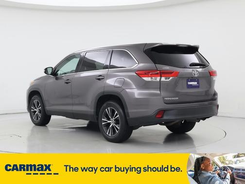 2019 Toyota Highlander LE