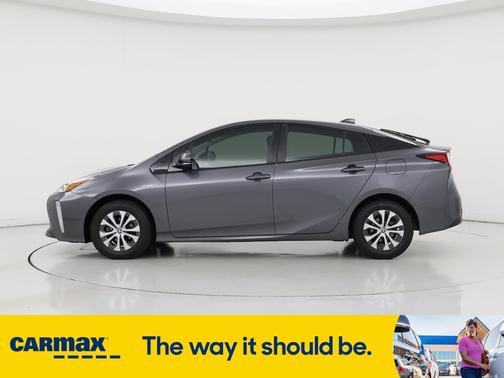 2020 Toyota Prius XLE